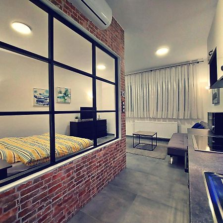 Apartments Square Загреб Екстер'єр фото